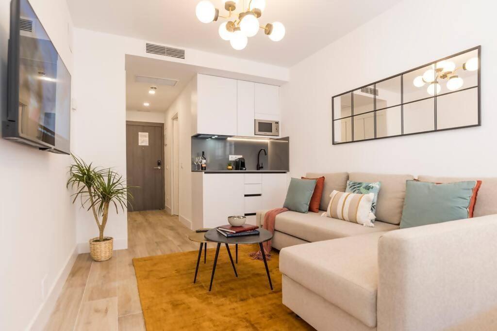 New Apt In The Heart Of Madrid Kültér fotó